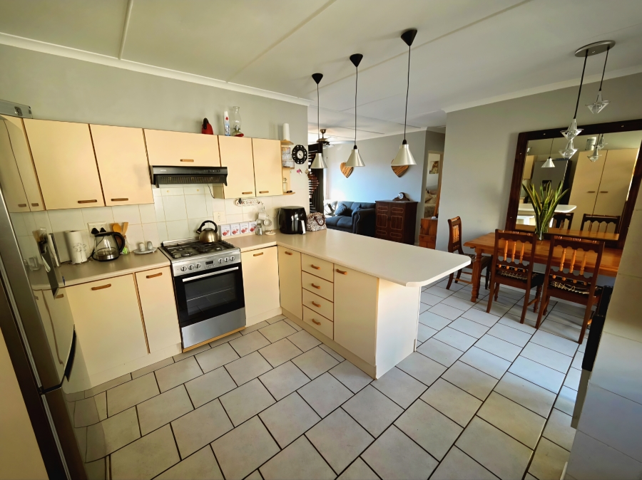 2 Bedroom Property for Sale in Jeffreys Bay Central Eastern Cape